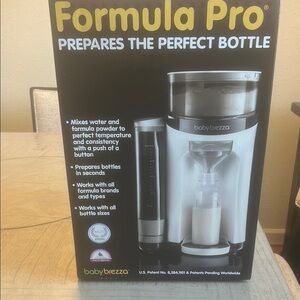 Baby Brezza Formula Pro Bottle Maker